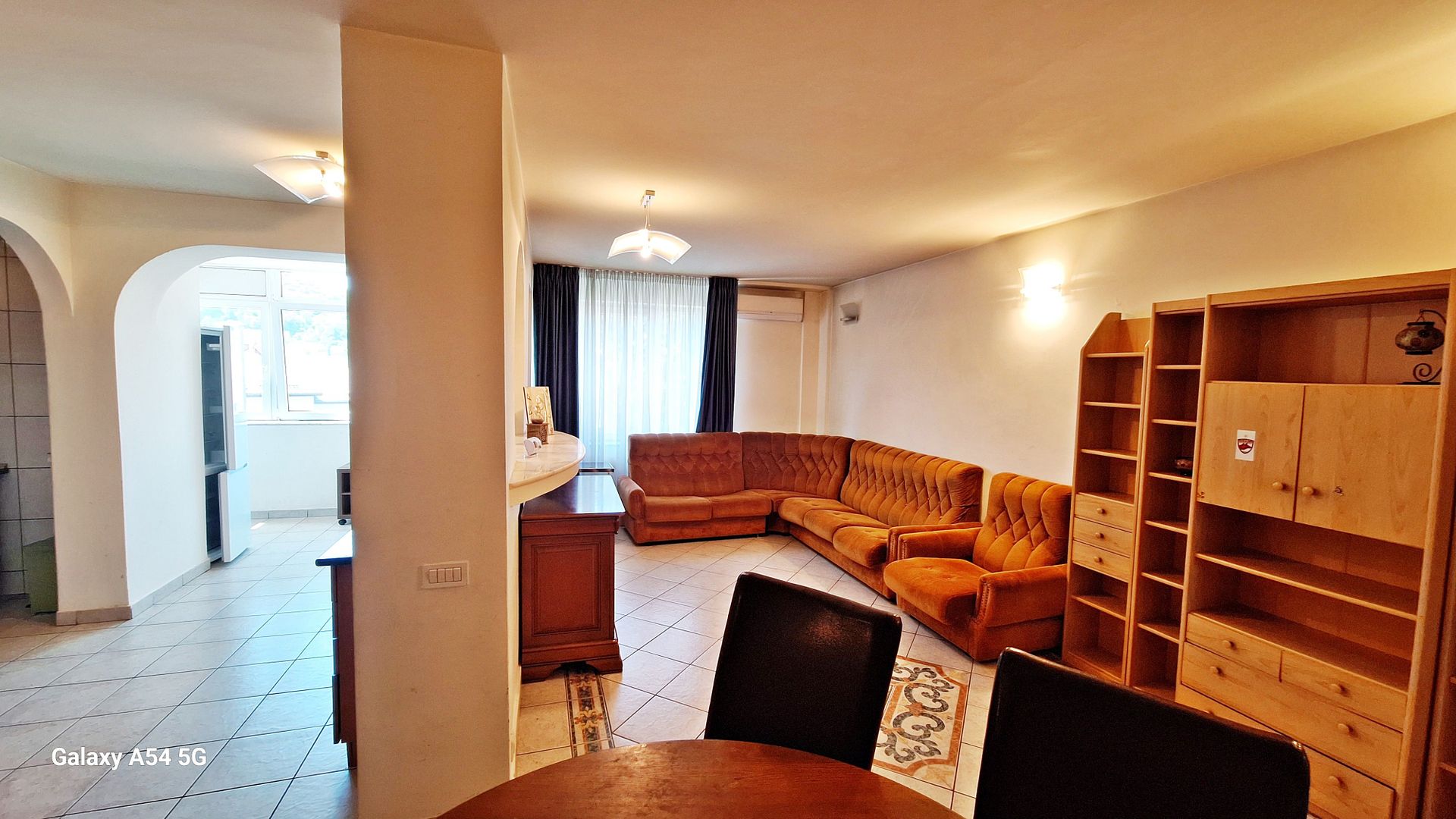 Centrul Civic, apartament cu 4 camere, 78mp+5mp balcon, 175000 euro - Poză 3