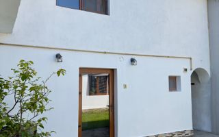 Casă Ultracentral în Oradea Rimanóczy Kálmán - curte proprie - Poză 16