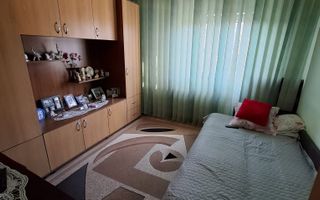 Aradului, 2 camere decomandate, et 3, centrala proprie - Poză 18