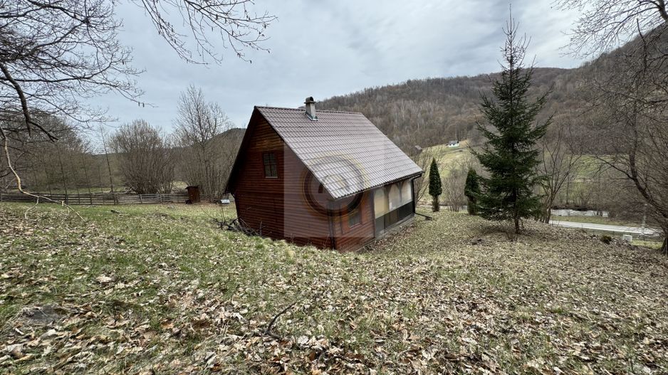 Parcelă spațioasă, casă de vacanță aproape de hanul Asszonybosszantó - Poză 10