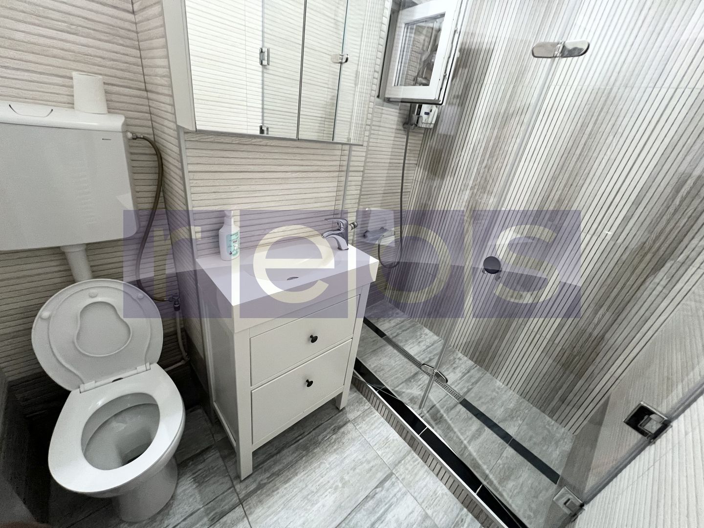 VANZARE | 2 CAMERE | ZONA VICTORIEI | RENOVAT | MOBILAT & UTILAT COMPLET - Poză 8