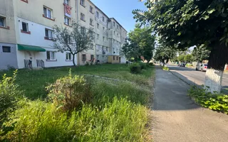 SPAȚU COMERCIAL 34 MP CAMPULUNG VIZAVI DE CENTRU MEDICAL CLUBUL SANATĂȚII - Poză 26