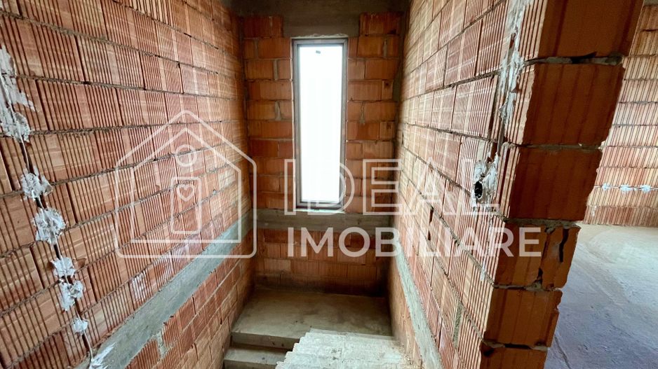 Casa individuala - 125mpu și 270mp curte | Sura Mica - Poză 15