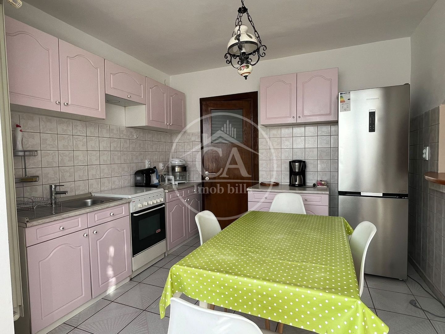 Apartament cu 3 camere de inchiriat în zona Dacia, Oradea - Poză 6