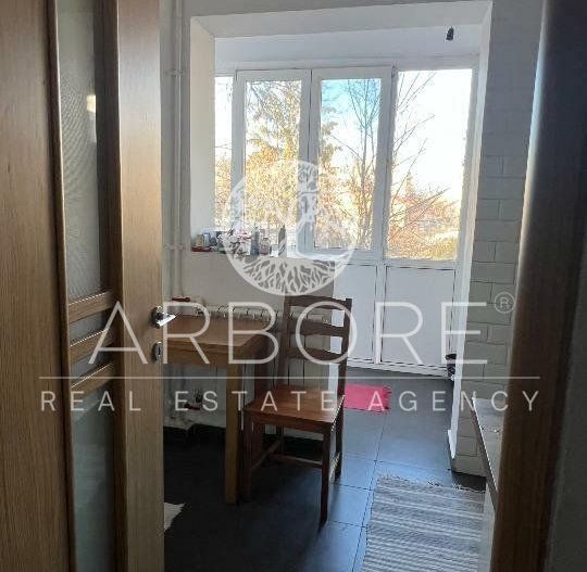 3 camere Titan, langa Parc si Stadionul National - Poză 6