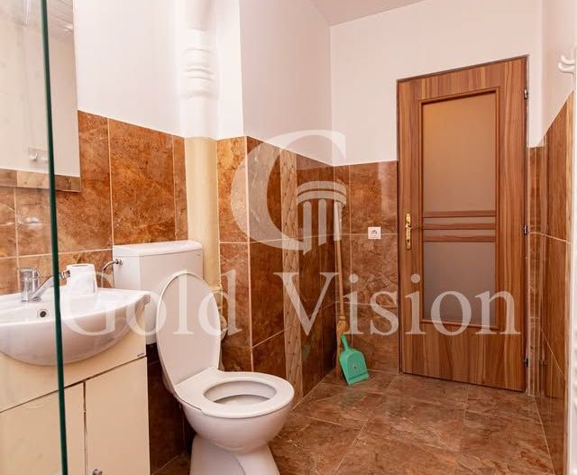 De vanzare apartament 2 camere, Reghin, central, disponibil imediat - Poză 5