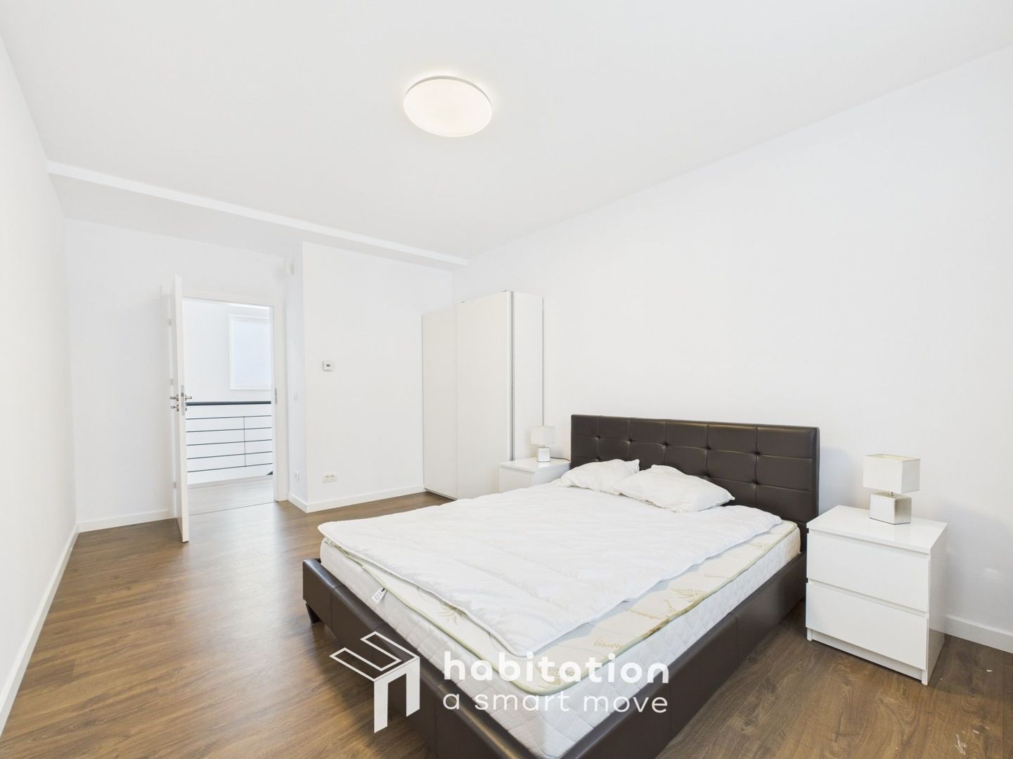 Apartament cu vibe de casă, terasă si curte, Dumbrăvița - Poză 24