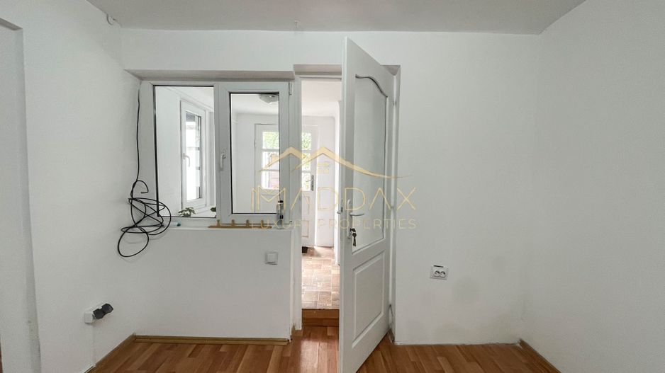 Spatiu Comercial Stradal + ***Terasa 30mp***// Dorobanti - Poză 4