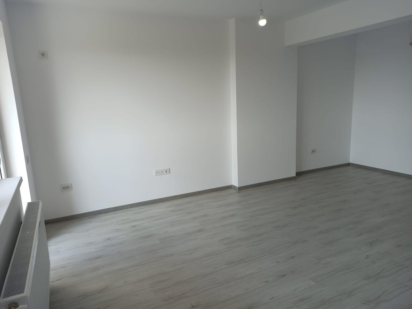 2cam.studio/53mp/strPostalionului/STB241-1min/metrouApPatriei-15min - Poză 16