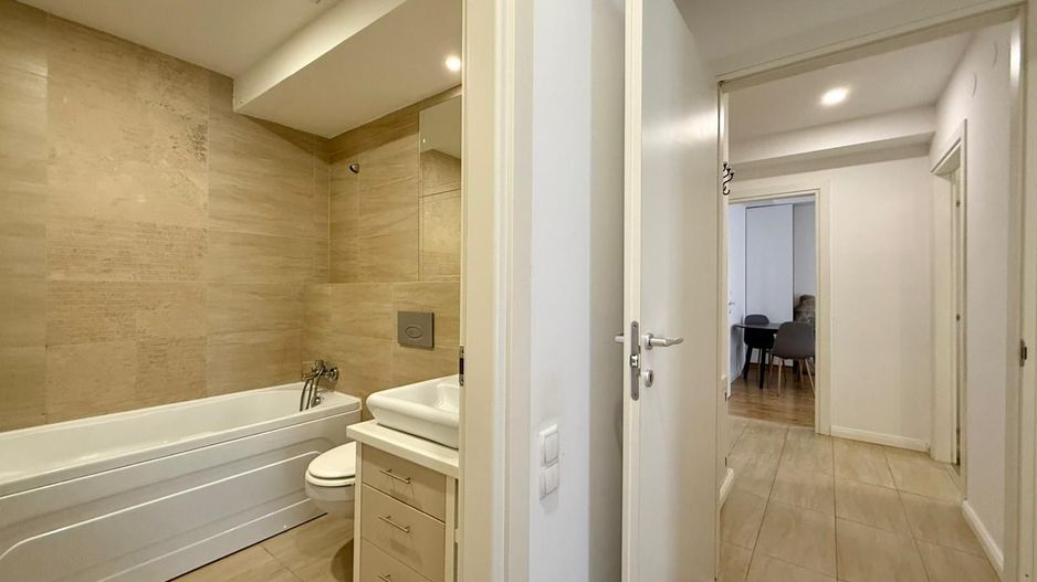 COSMOPOLIS - Apartament cu 3 camere, mobilat si utilat. - Poză 11