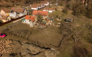 Casă cu teren de 284mp in Șoimoș - Poză 15