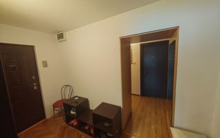 4 camere | centrala proprie | etaj intermediar | zona excelenta | renovat | - Poză 7