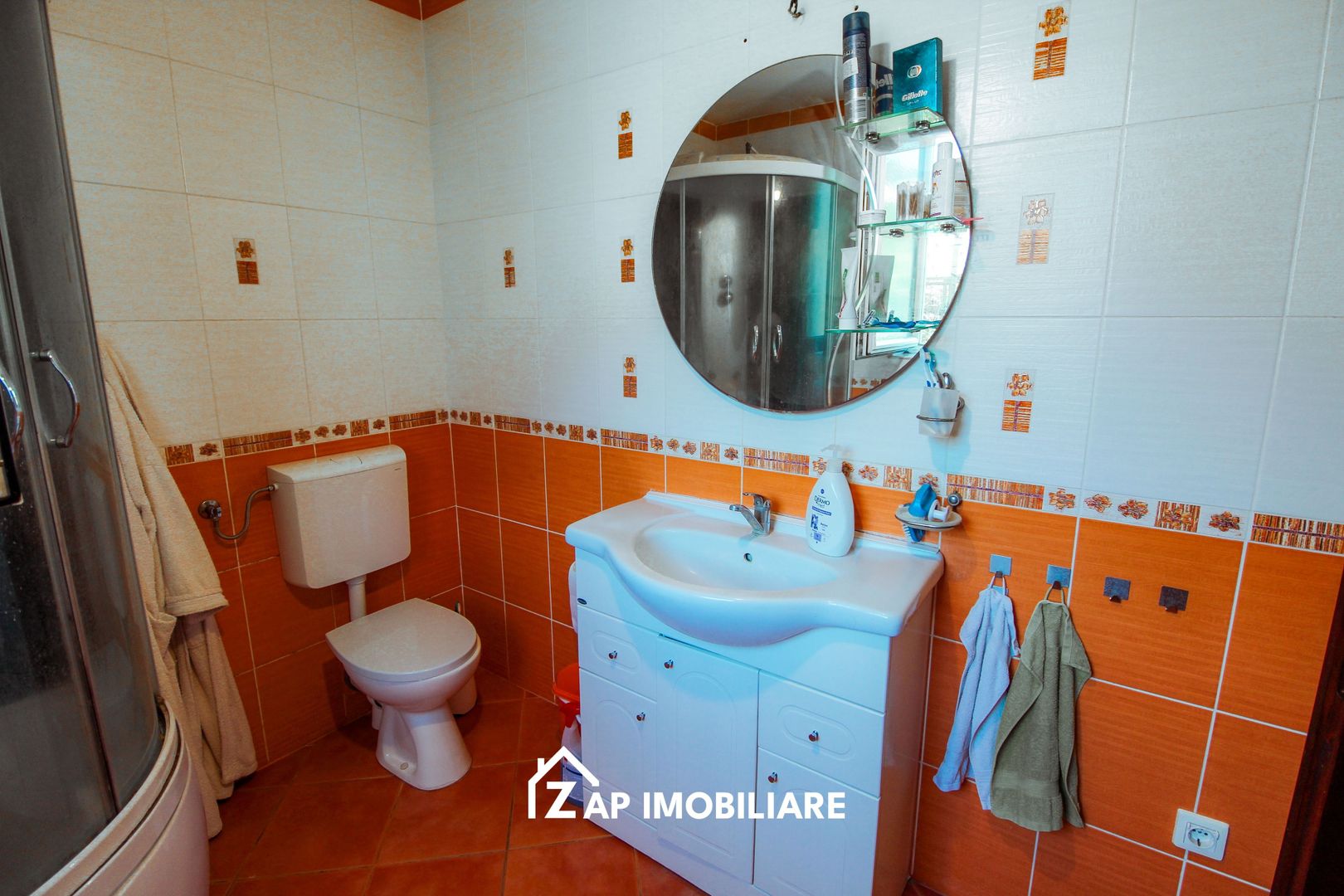Unirii - Casa 170 mp - 5 camere - 900 mp teren - garaj - Poză 14