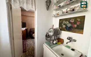 Garsoniera etajul 3 zona Aurel Vlaicu - Arad - Poză 6