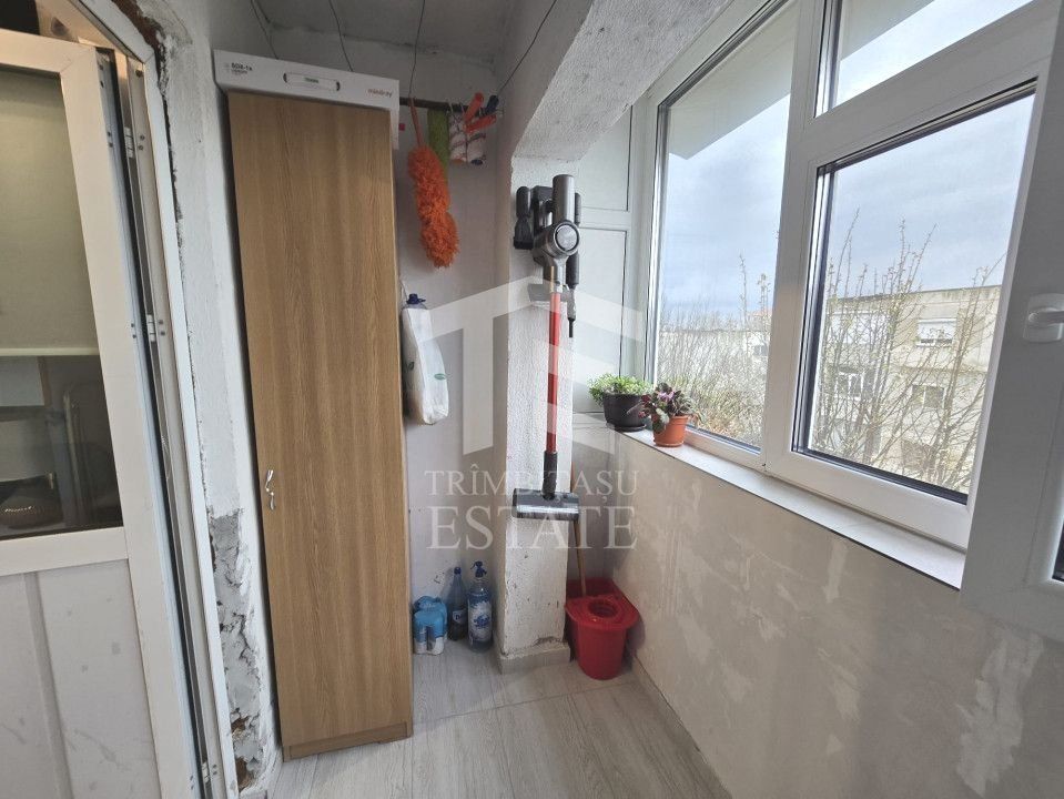 INEL I - Apartament cu centrala pe gaz, loc de parcare si pod de 60 mp - Poză 35