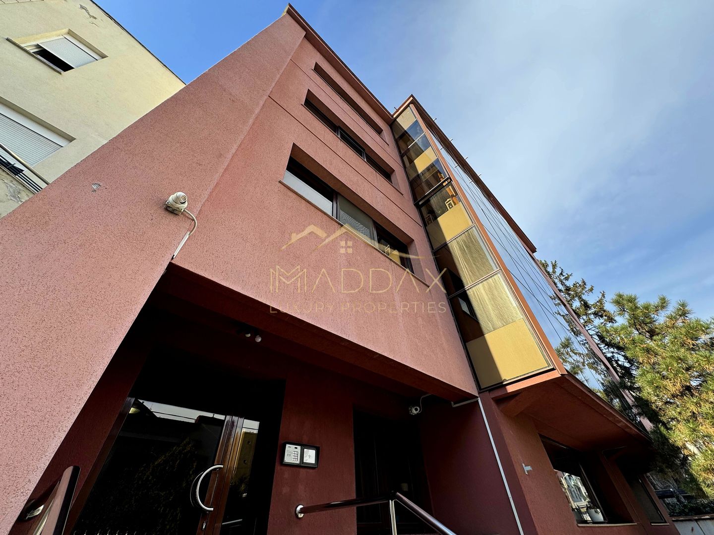 Apartament Elegant de Închiriat – 5 Camere/ 3 Băi, *Arcul de Triumf* - Poză 62