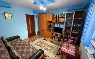 Vila construită in 2010 - P+1+pod - S=236 mp și curte 238 mp Campina! - Poză 14