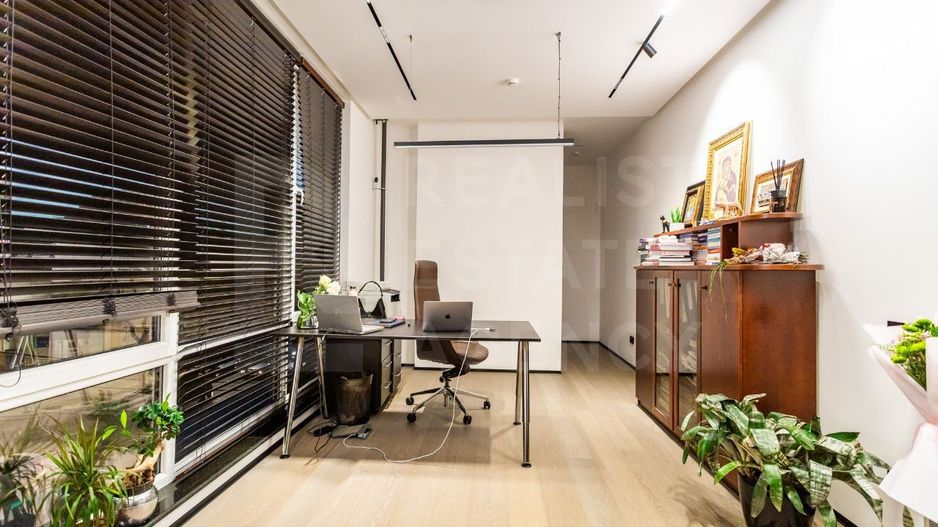 Vânzare  oficiu, 165.4 mp, strada Mihai Eminescu, Centru - Poză 14