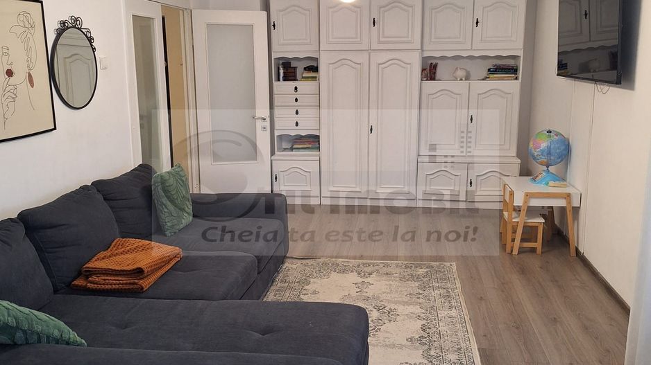 Apartament 2 cam decomandat- Bld. Poitiers- 115.000 euro - Poză 1