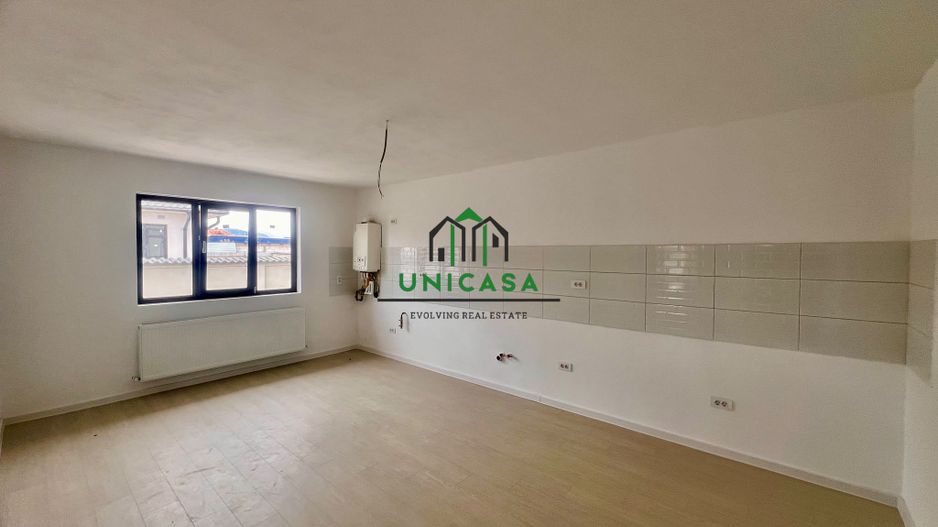 Casa Stuparei/3 Camere/La Cheie - Poză 2
