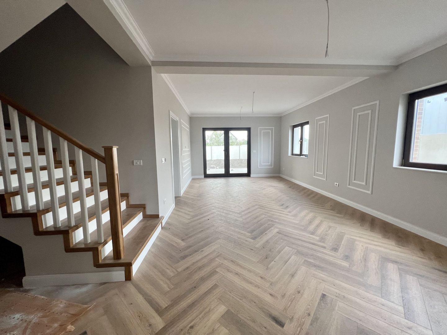 DUPLEX SPATIOS - Poză 1