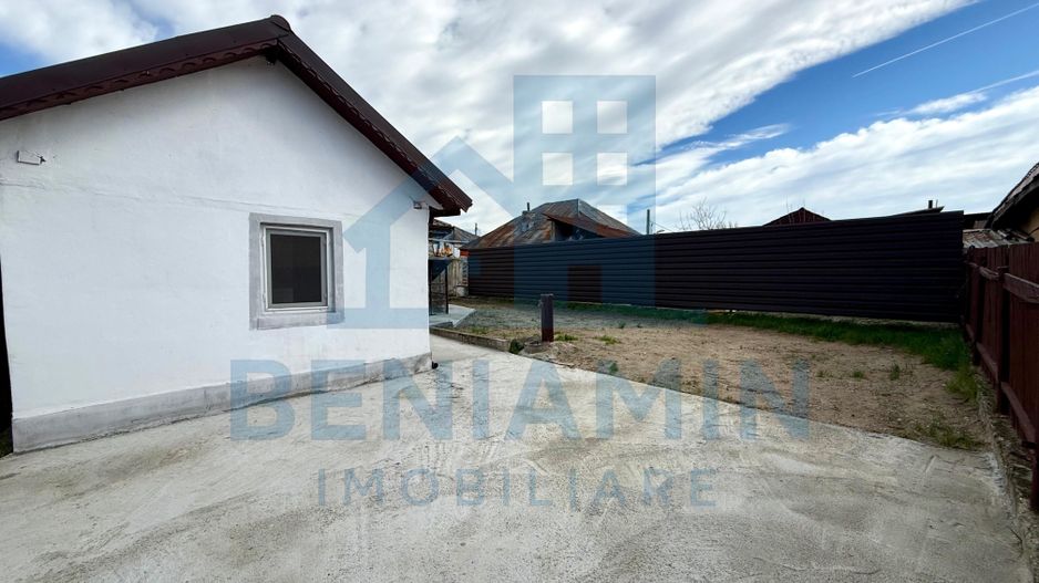 Casa 3 camere-Teren 300mp-Centrala termica-Libera-Zona Brestei - Poză 3