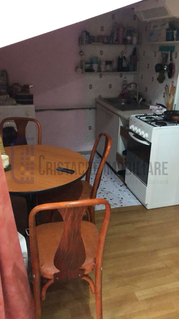 Garsoniera langa "Şcoala Centrală", metrou P-ța Romana - Poză 3