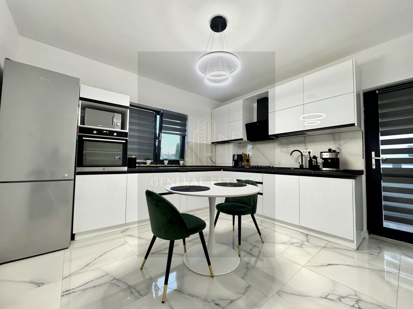 Vânzare Casă - P+ 1 - 116 m.p. - Mutare imediată în Lunca Cetățuii - Poză 16