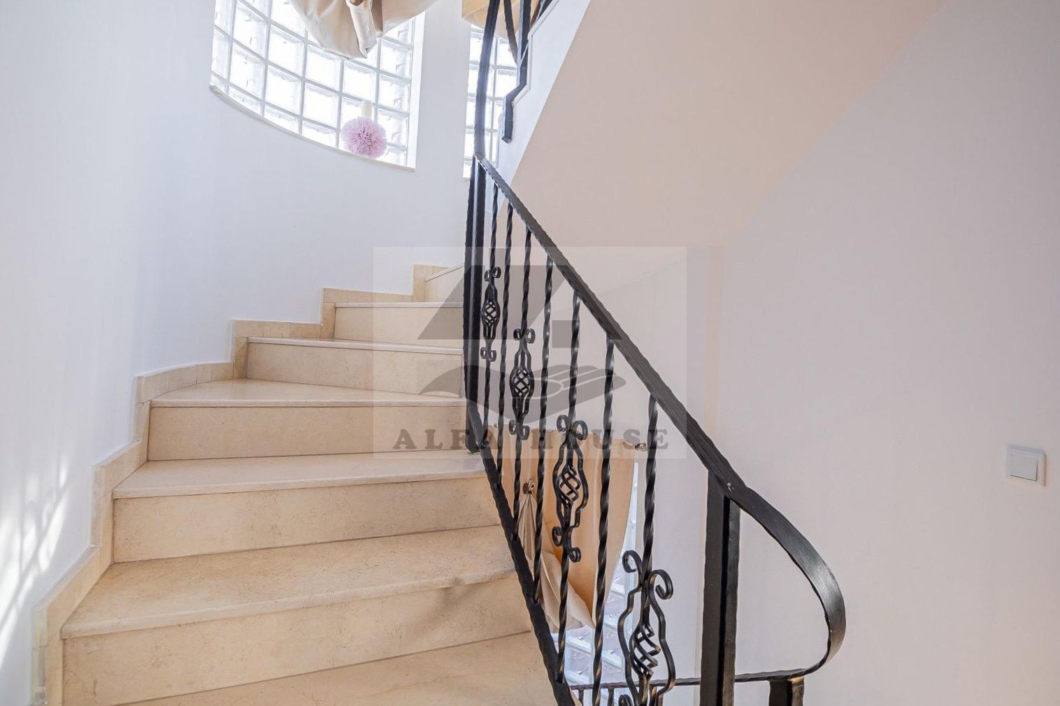 Casa individuala Sacele - zona Baciu, 178 mp + garaj + 400 mp curte - Poză 17