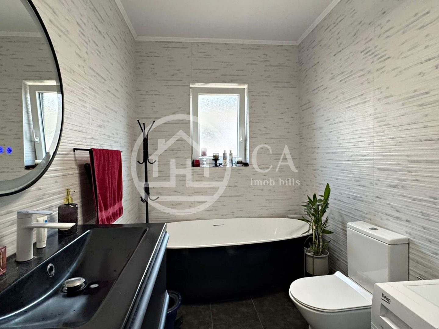 Casă de vânzare cu 3 camere si o anexa  in Sântandrei, Bihor - Poză 19