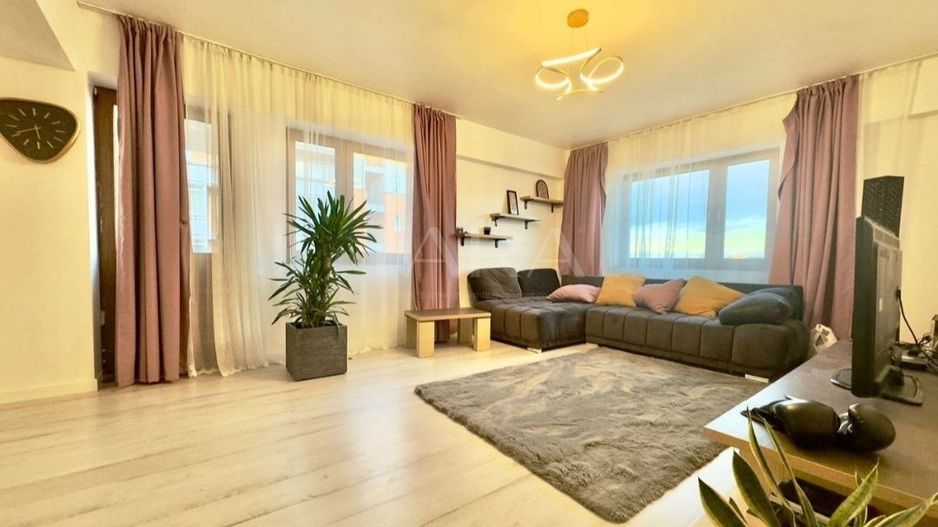 Apartament spațios cu vedere spre parc – strada Năsăud. - Poză 2