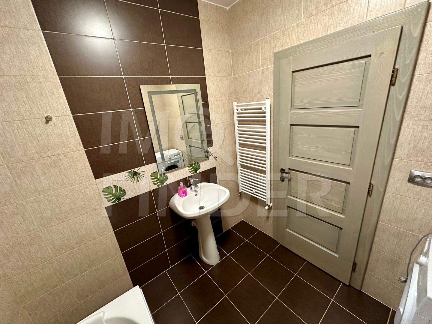Inchiriere 2 camere Borhanci 60 mp plus terasa, parcare - Poză 11