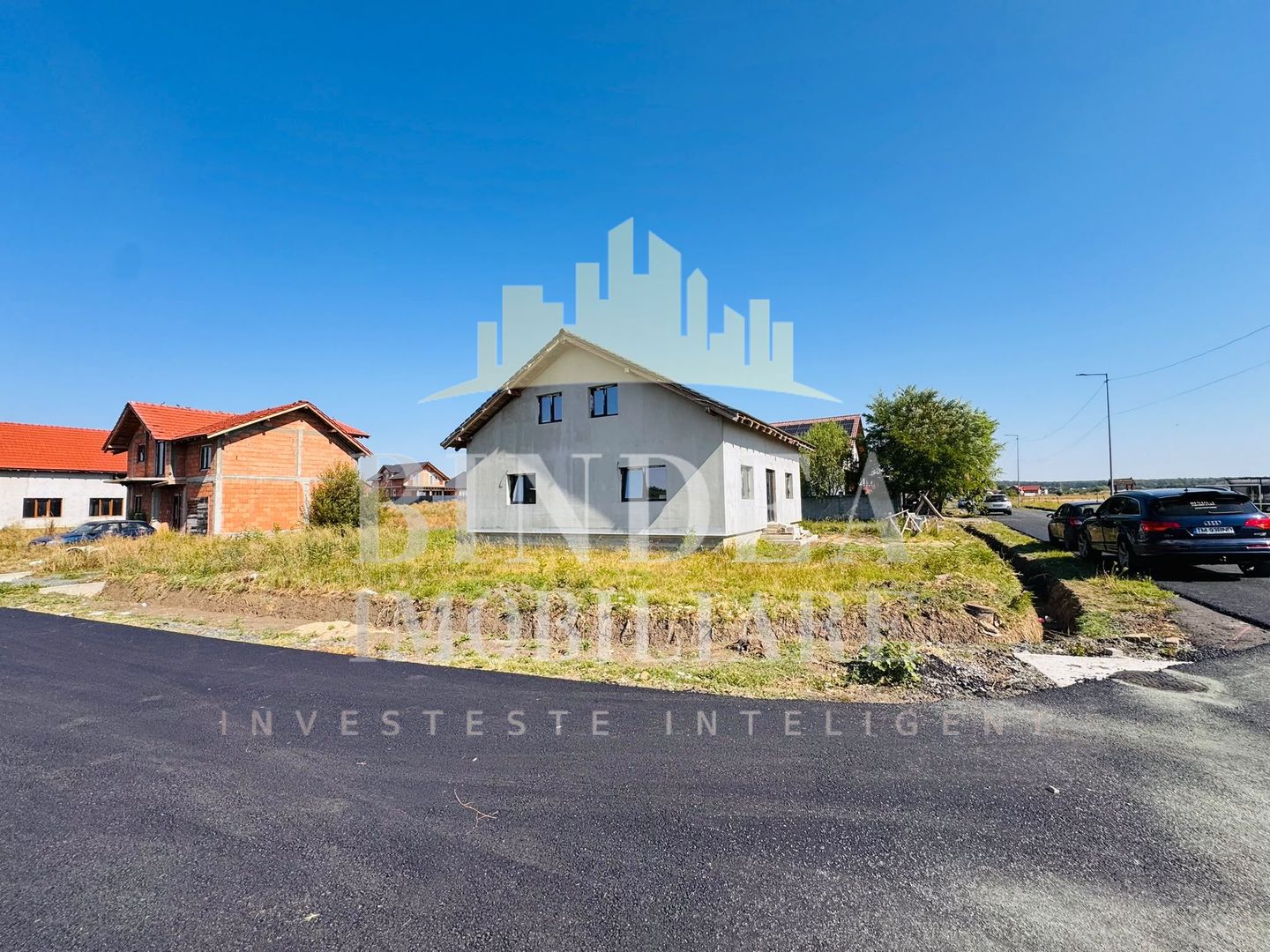 Casa individuala P+ M Pischia 167mp utili, 723mp teren - Poză 1
