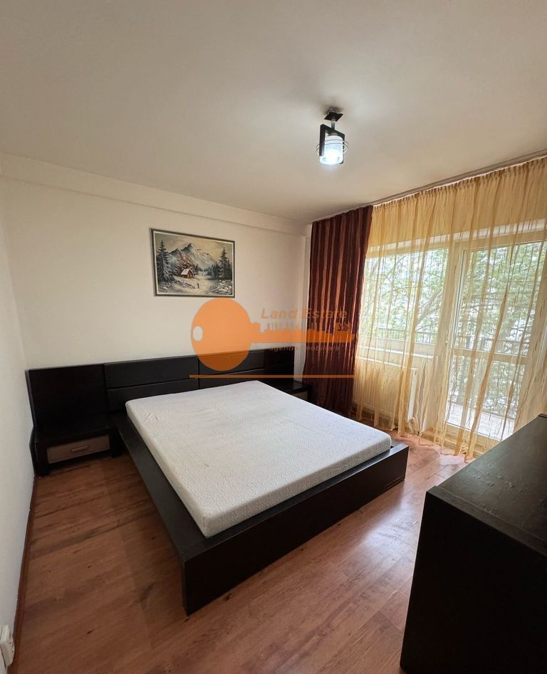 2 camere Crangasi ( bloc 1983- 6 minute de metrou ) - Poză 1