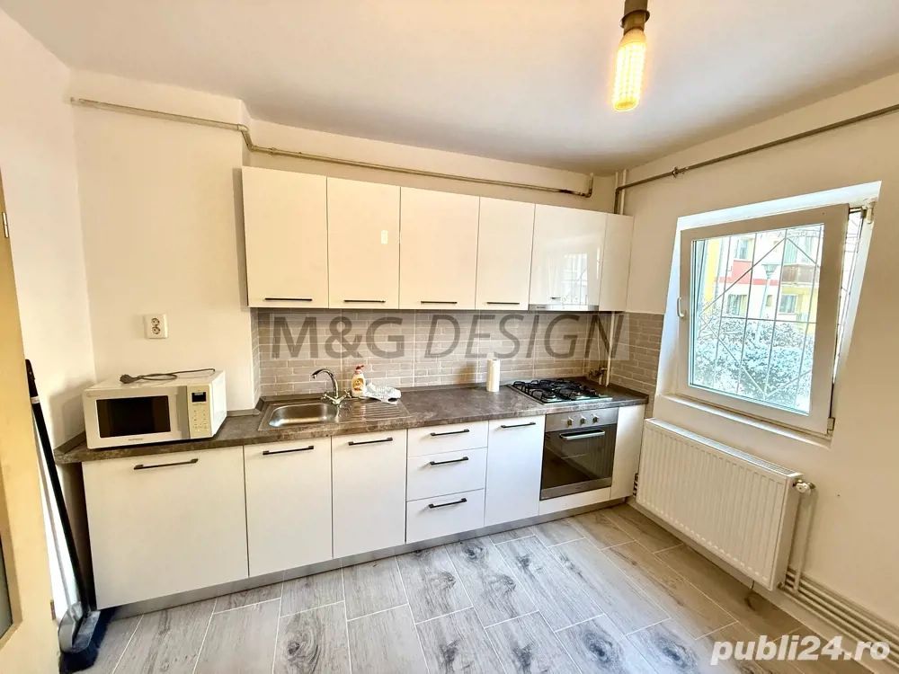 Vând apartament cu 2 camere zona stadion - Poză 3