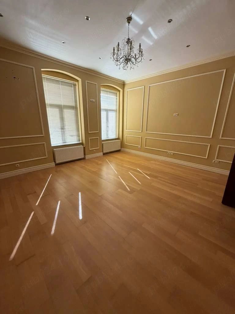BRASAD vinde ap 3 cam etaj 1 CENTRAL renovat 119mp. - Poză 1