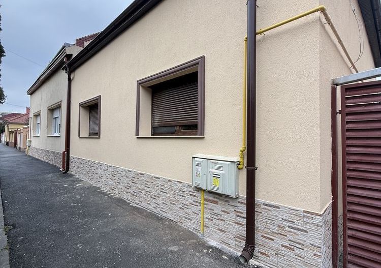 Casa S+P+1E zona Closca - Poză 2