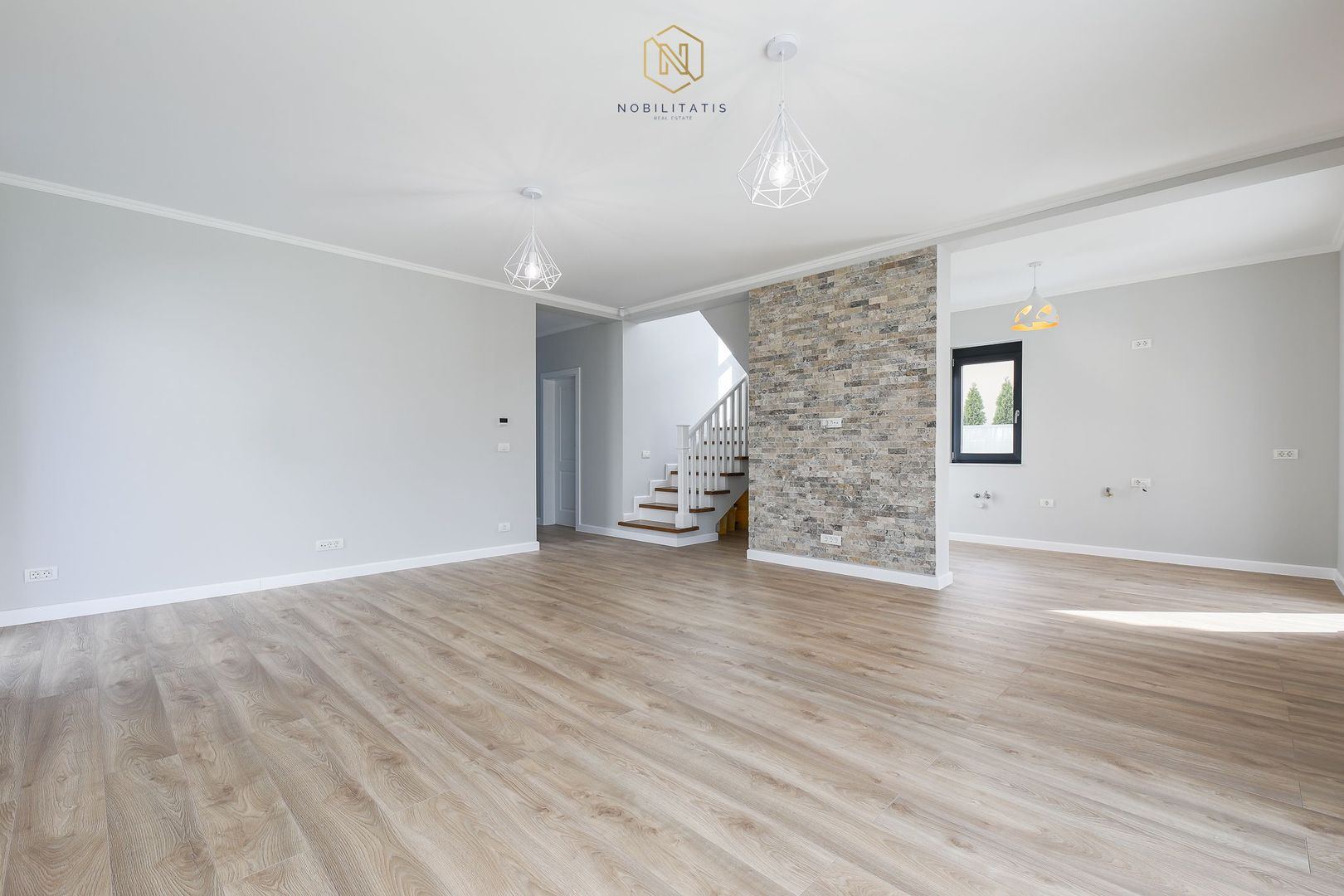 OFERTA VANDUTA - Casa de vis în Dumbrăvița - confort, siguranță și natură! - Poză 17