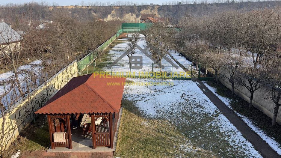 Proprietate de vanzare in Onesti - Poză 4