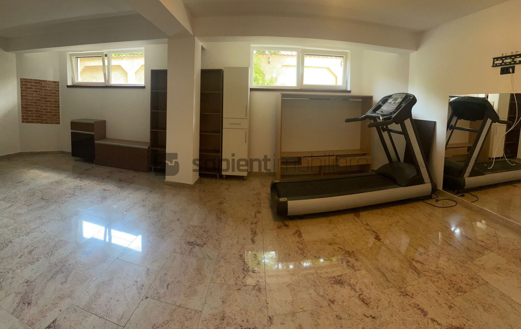 VILA IN ORADEA - Poză 11