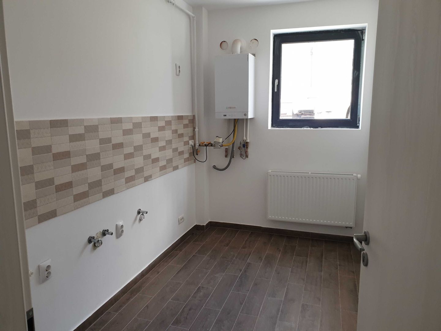 Apartament 3 camere nemobilat Plaza Rezidence - Poză 6