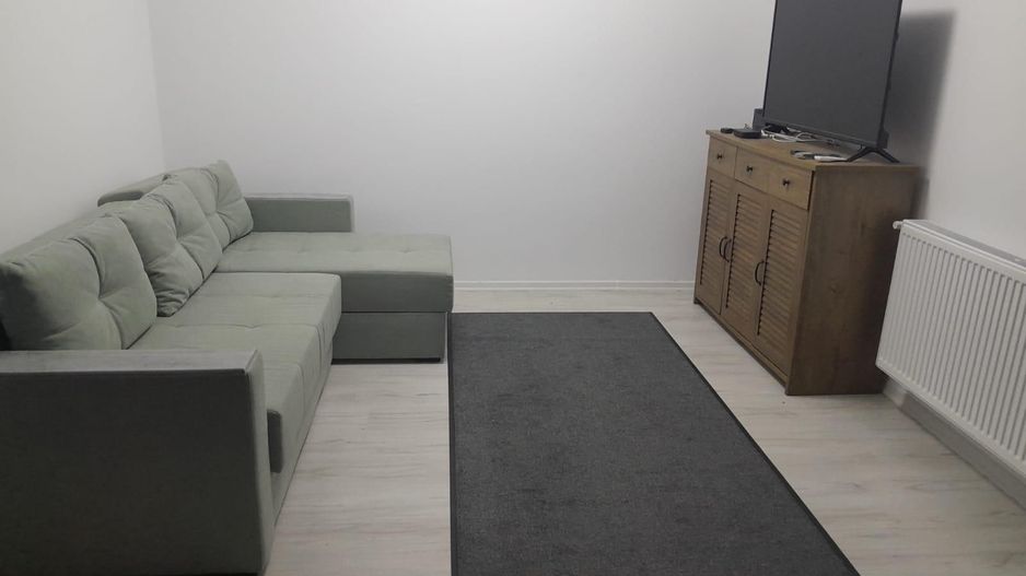 GARSONIERA MOBILATA/UTILATA, BLOC NOU, LOC PARCARE INCLUS, COMISION 0% - Poză 1