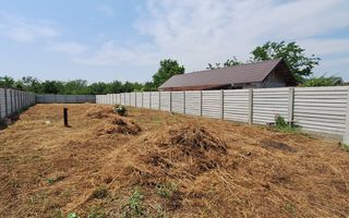 Teren intravilan imprejmuit cu gard de beton de vanzare - Poză 6