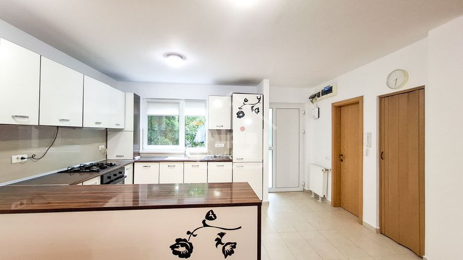 Casa Suprafata Generoasa I Cartier Noua - Poză 12