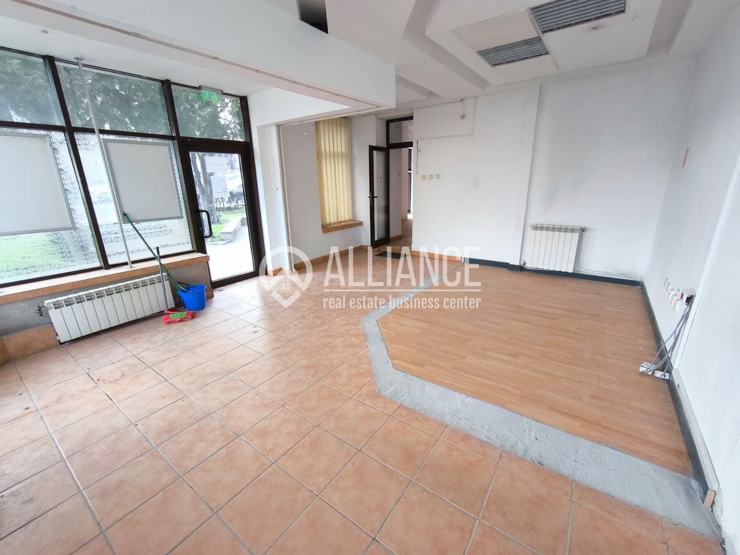 CENTRU Bdul Tomis spatiu comercial cu vitrina stradala! - Poză 6