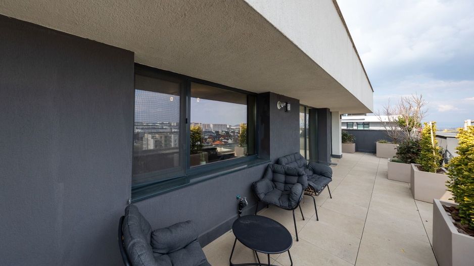 Penthouse superb, 3 camere+parcare subterana ,203 mp-Coresi - Poză 21