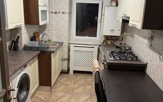 Camera da inchiriat! - Poză 7