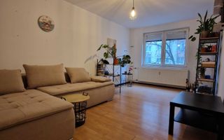 Apartament 3 camere - Poză 1