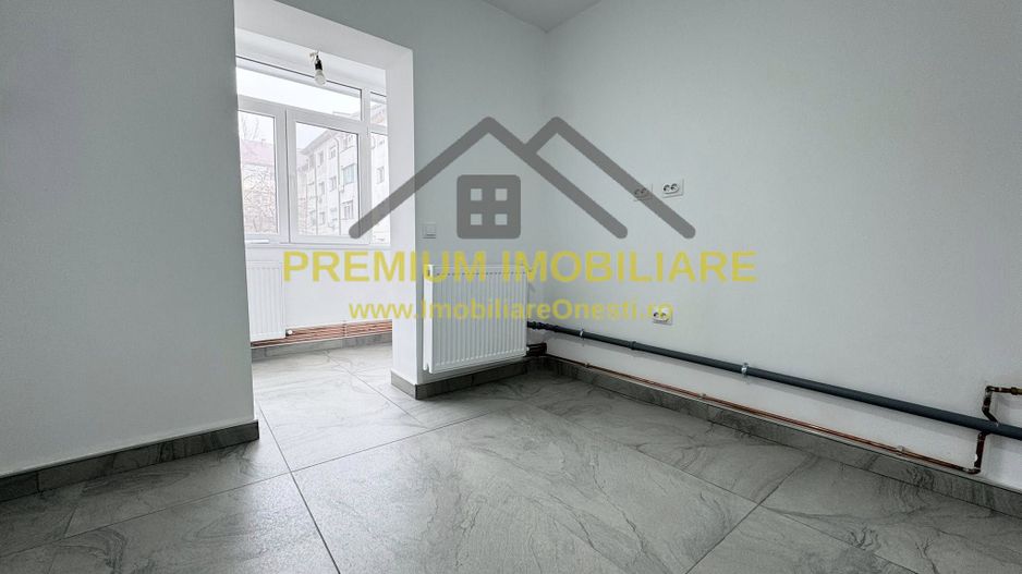 Apartament 2 Camere - Etaj 1 - Zona Mal - Renovat - Poză 5