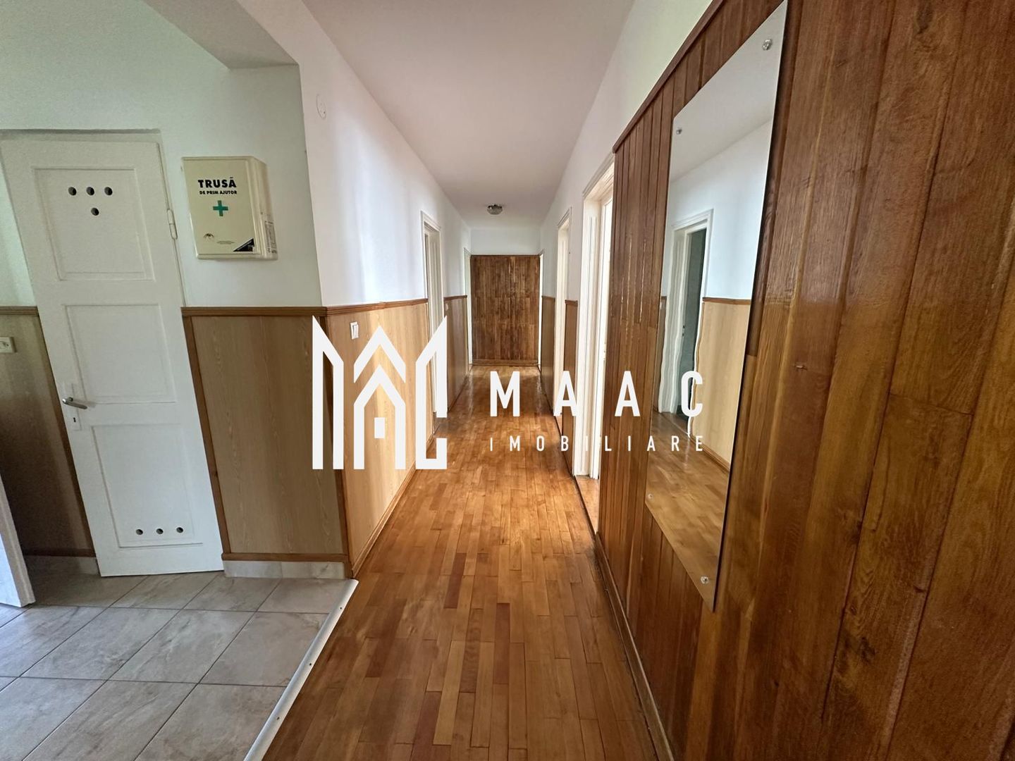 CASA DE INCHIRIAT I CISNADIE I ZONA LINISTITA - Poză 3